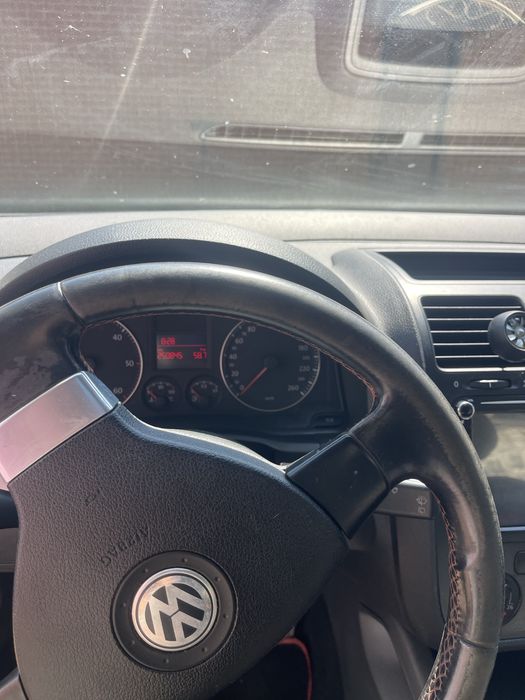 Продам volkswagen golf 5