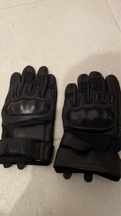 Luvas cabedal pretas