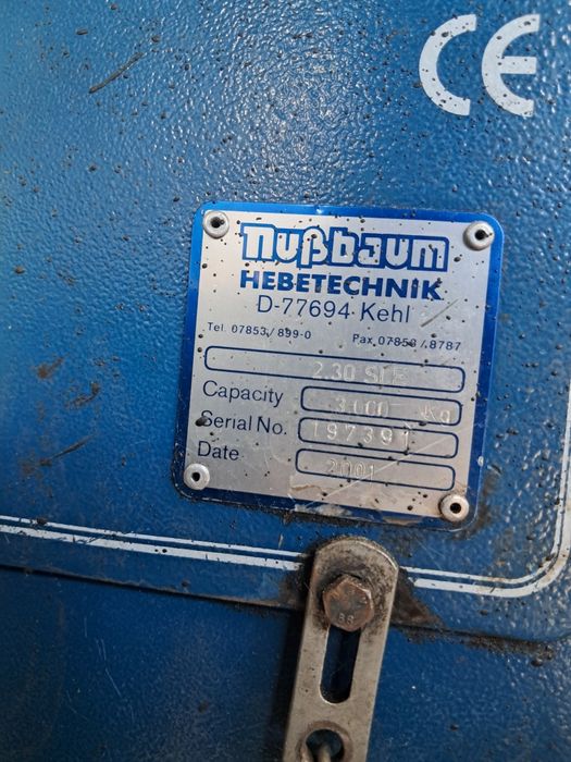 Podnośnik samochodowy łapowy śrubowy dwukolumnowy dwusilnikowy  Nussbaum  3000kg