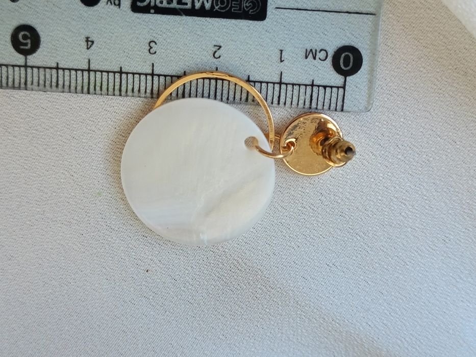 Wiszące nowe kolczyki biało złote dla kobiet prezent