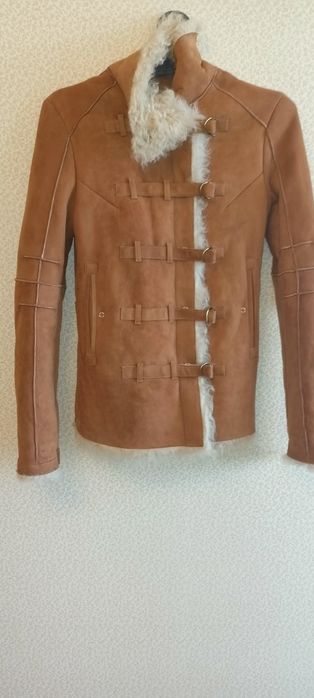 Продам куртку дубленку жіночу дизайнерську
