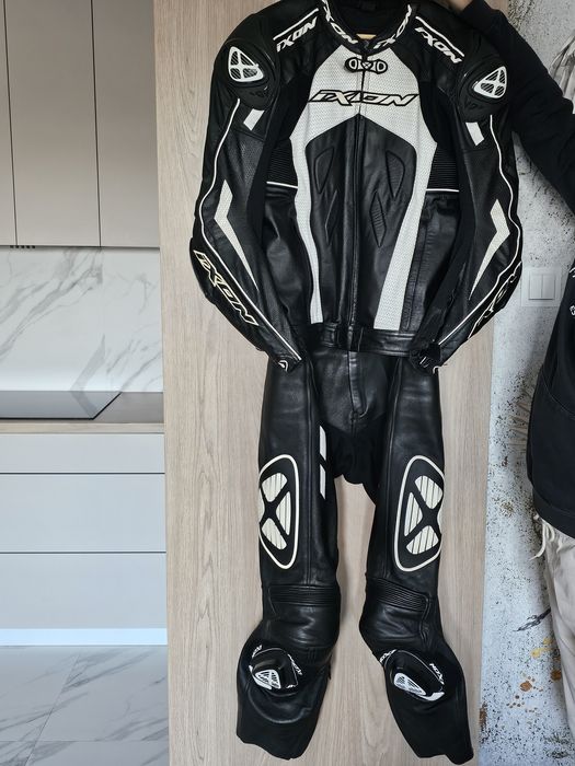 Kombinezon motocyklowy IXON