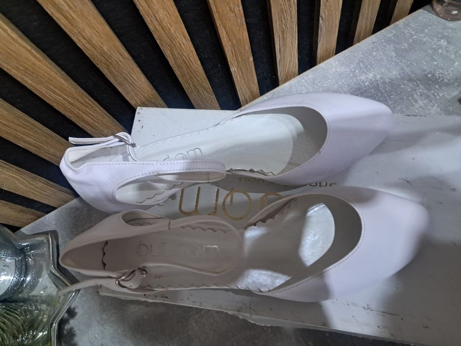 Buty damskie czółenka roz.36