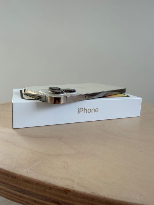 iPhone 14 Pro Max Gold 128 GB + nowy kabel do ładowania + etui