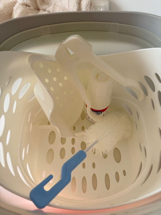 Esterilizador de biberões