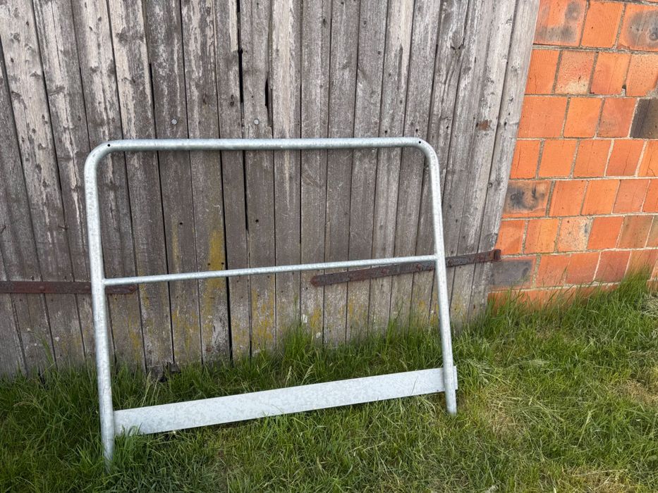 Barierki stalowe ocynkowane