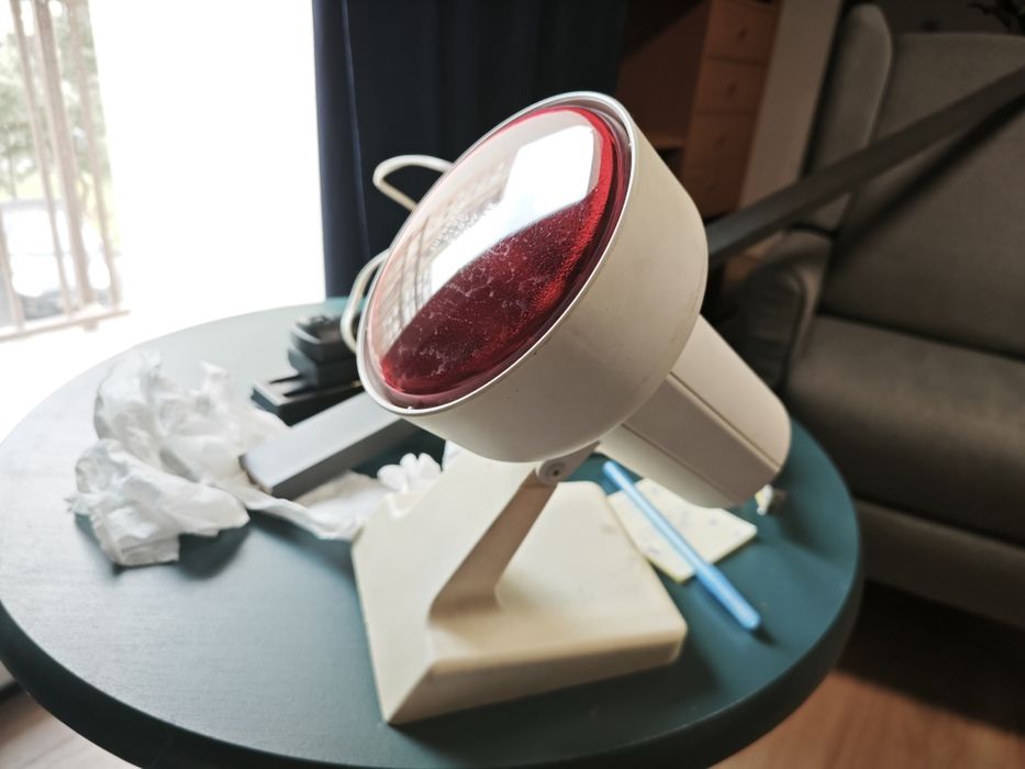 Lampa do nagrzewania stawów itp medyczna 150w