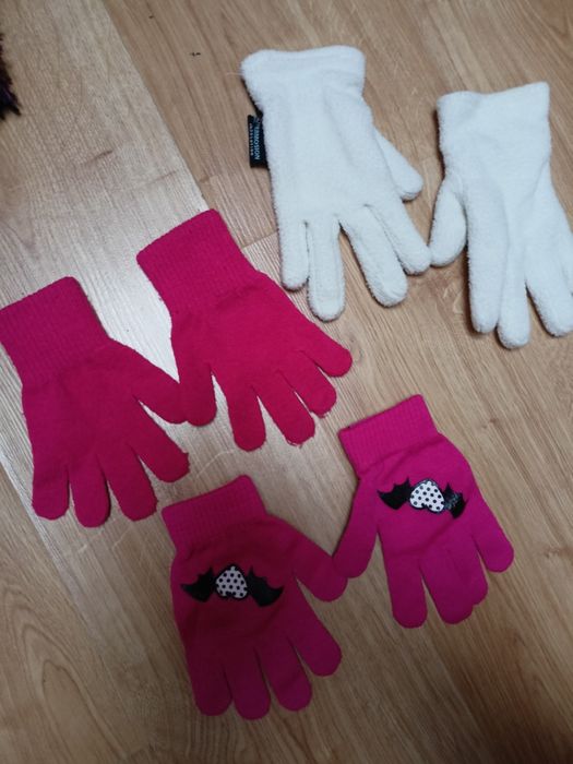 Rękawiczki dla dziewczynki rozmiar 110/116