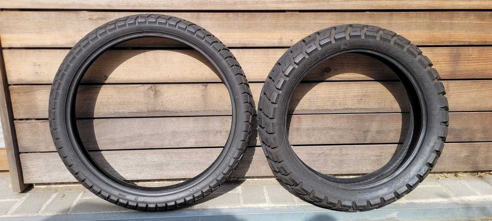 Pneus misto MotoZ Tractionator GPS 90/90 R21 e 150/70 R18