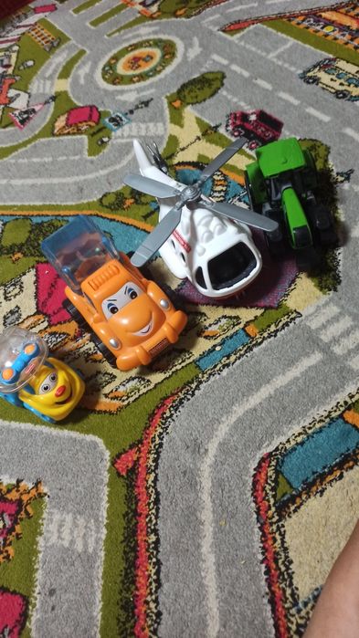 Машинки, вертолет, машина Fisher Price, машинка тарахтелка, трактор