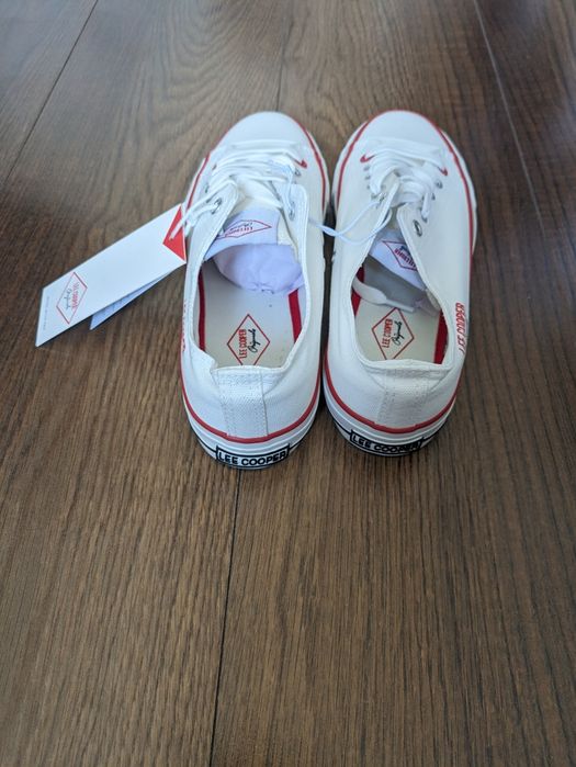 Nowe białe trampki LeeCooper rozmiar 39