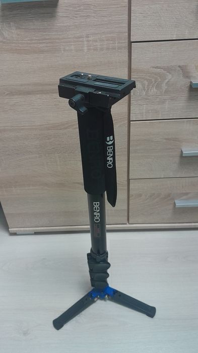 Statyw BENRO A48FD +stopka
