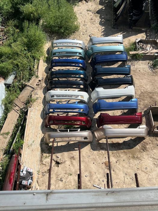 Бампер лачети лачеті в гарному стані