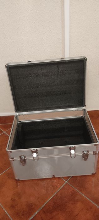 Mala- caixa de transporte