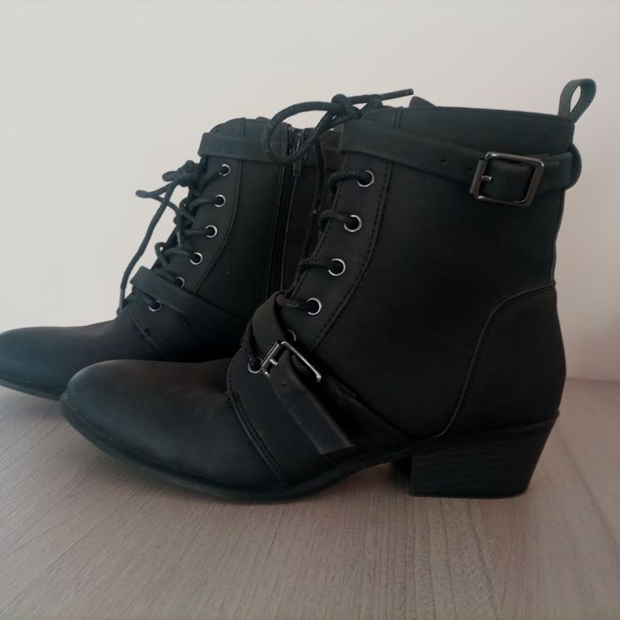 Buty damskie  38