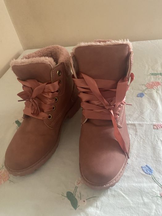 Botas de inverno Tam. 38 Rosa