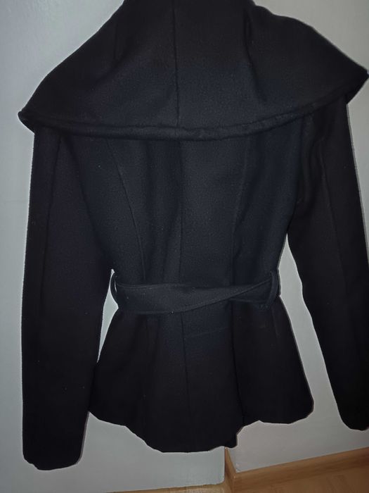 Kurtka płaszczyk krótki