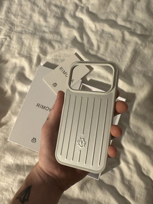 Rimowa Etui iphone 17 pro