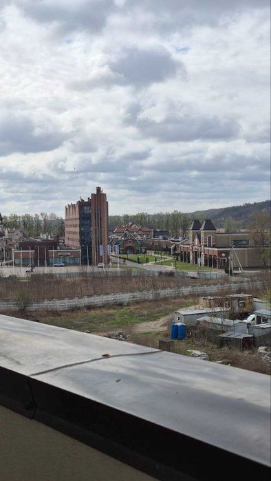 Продаж 2кімн Ходосівка с документами 5 поверх