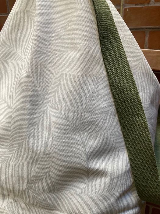 Almofada/Puff para a praia, piscina ou jardim. Nova