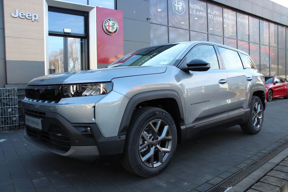 Jeep Compass w abonamencie z ratą od 714 zł netto*