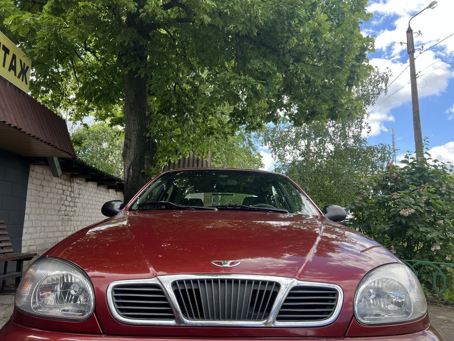 Продам Deawoo Lanos 1.5 (газ 4 вписан )пробег 96 тыс