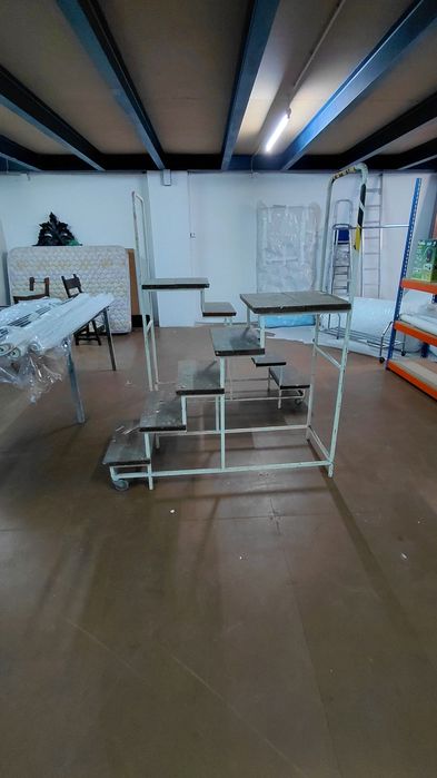 Escada /plataforma armazem 140x74x175cm alt