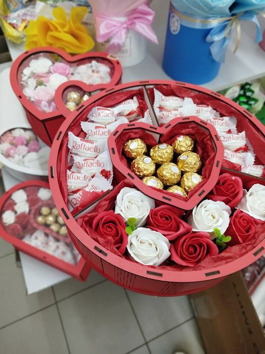 Подарунки день закоханих день святого Валентина бокс мильні квіти