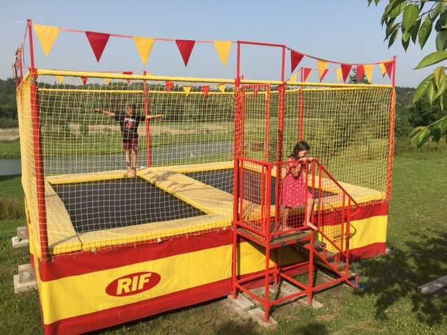 Здається будинок дуплекс (2 апартаменти ) в аренду на уикенды