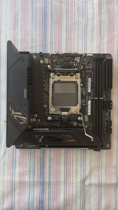 Motherboard Asus Rog Strix B650E-I WIFI64739082567171123