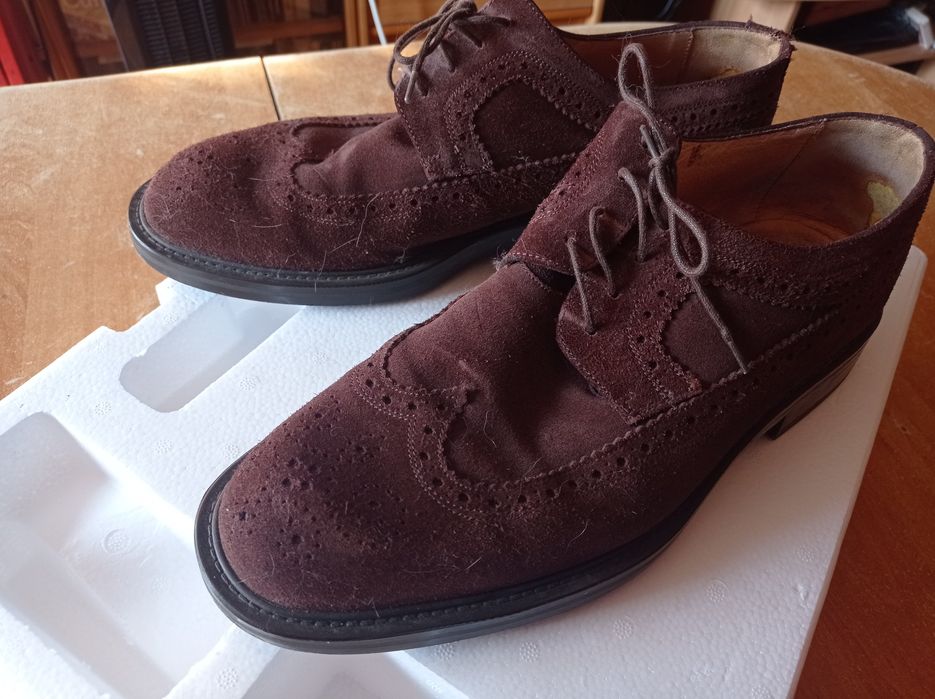 Sapatos de camurça n°44 NOVOS!