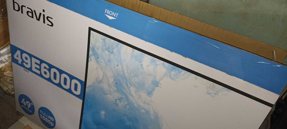 LED телевізор Bravis 49" E6000 (новий!)