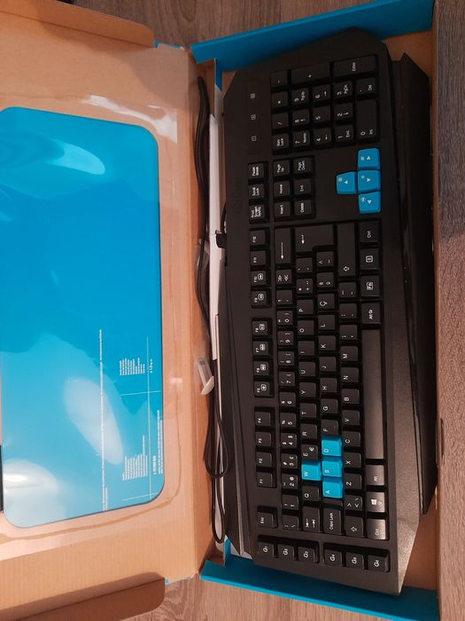 Qilive Gaming Keyboard64310012514946123