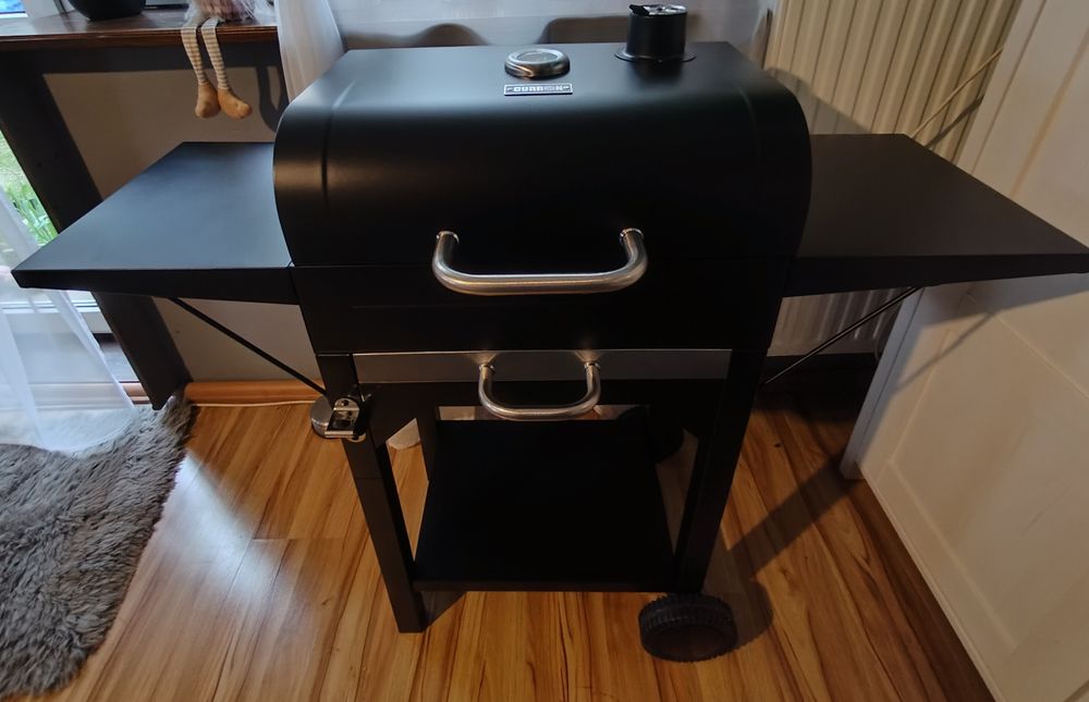 Grill ogrodowy Nowy