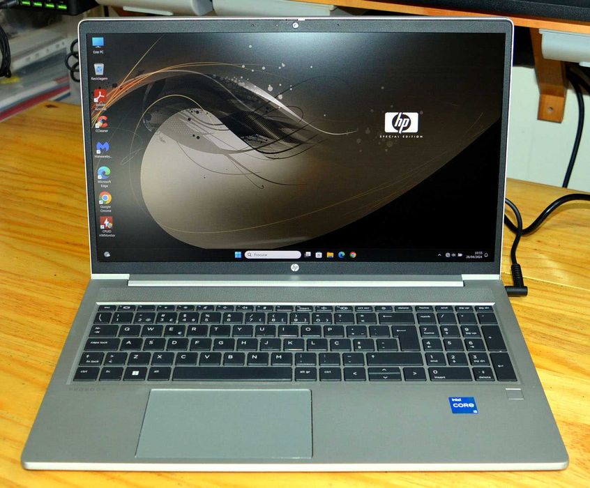 NMC- Semi-Novo - HP Aluminium - i5 4.20Ghz - 24GB RAM - IA - 512GB