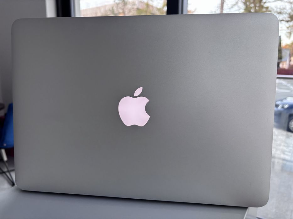 Macbook Pro Retina Mid 2014 13’’ i5/8GB/128Gb