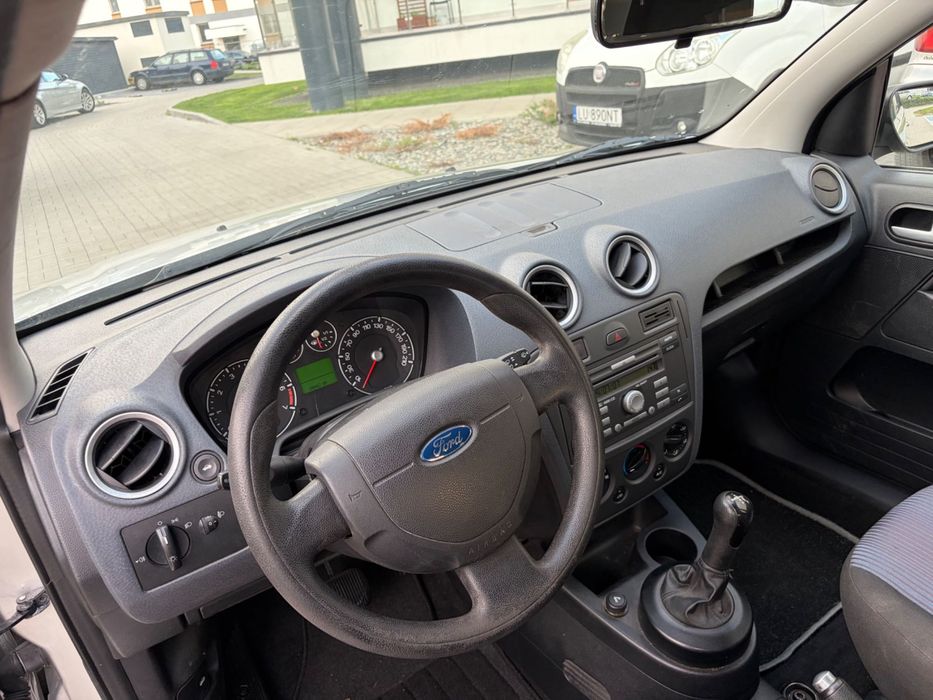 Ford Fusion 1.4 бензин Автомат Для військових