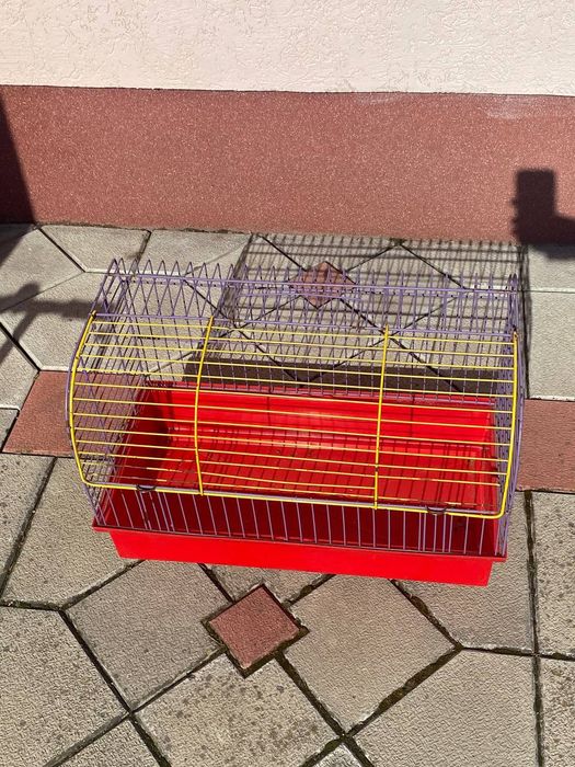 Продам      клітку