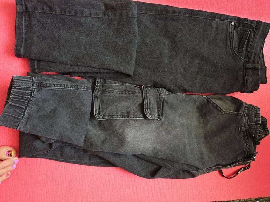 Продам 2 пари штанів
