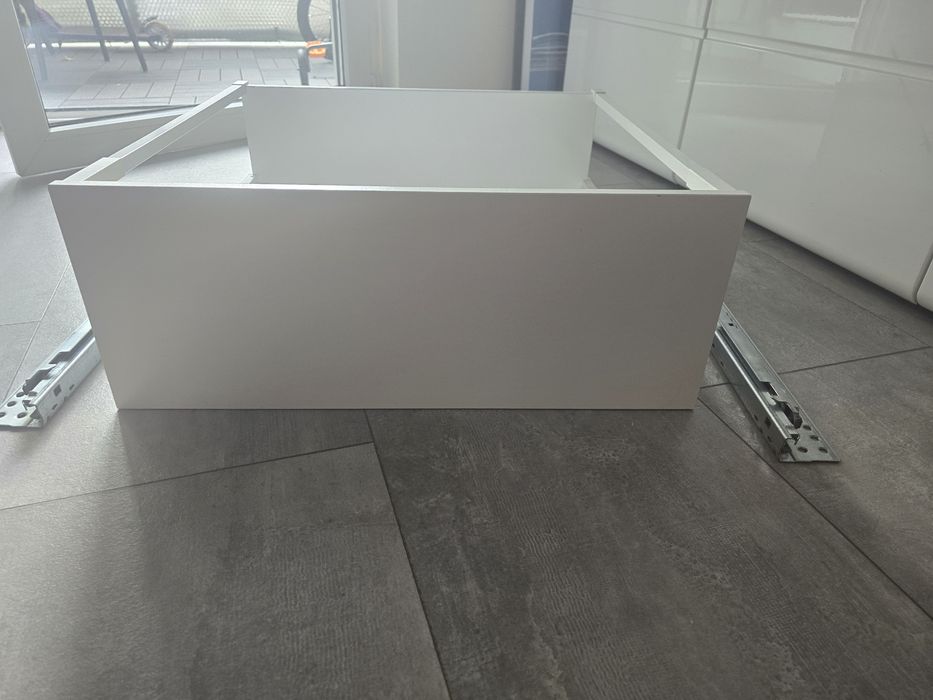 Szuflady wewnętrzne i wysuwany blat do kuchni Ikea Metod 2 szt