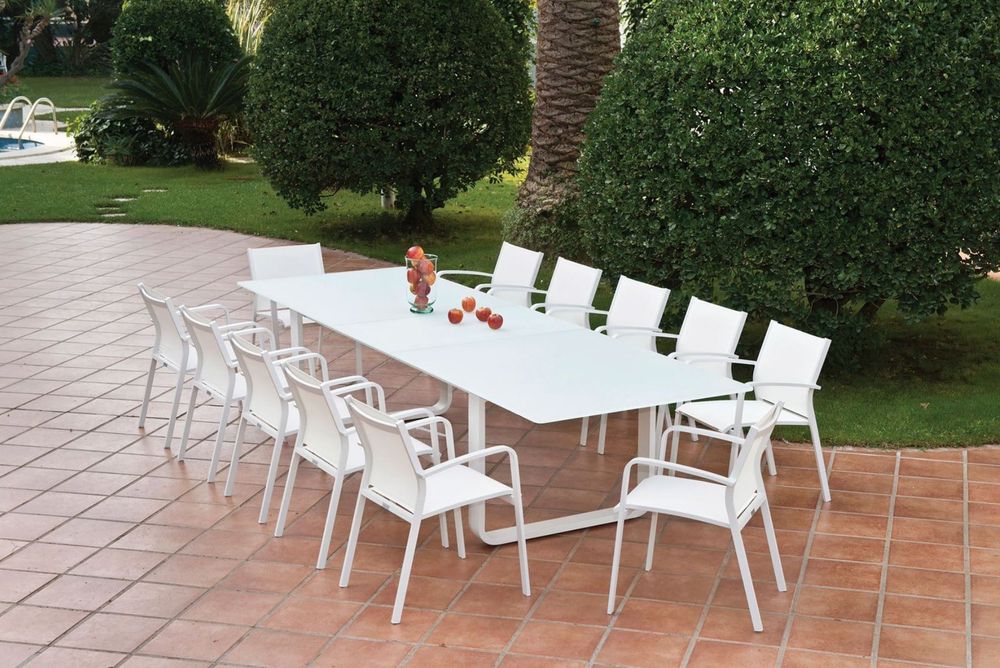 Mesa de exterior em vidro