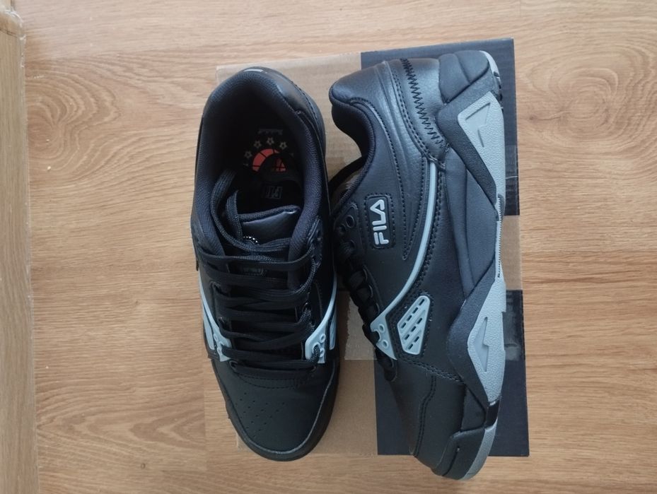 Кросівки підліткові Fila