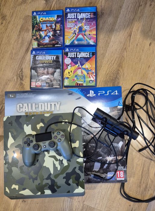 SONY PS4 1TB slim CAMO plus kamera