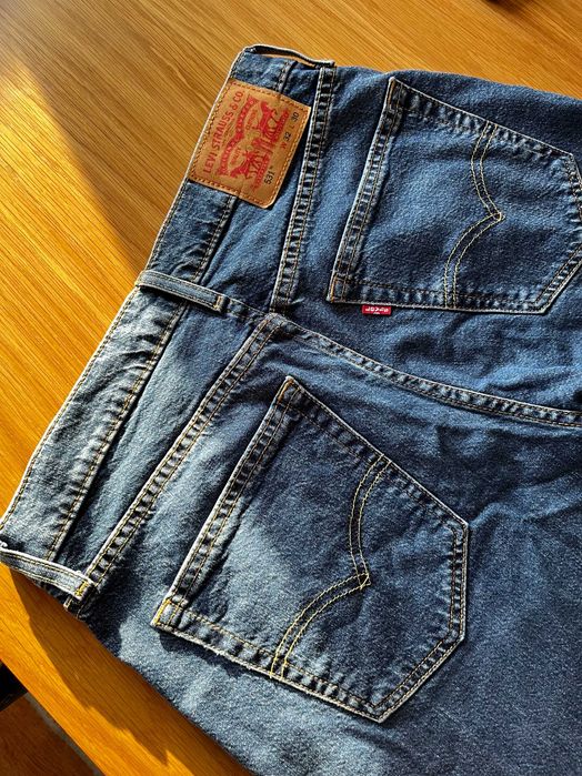 Calças Levis 531