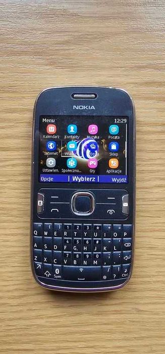 Nokia 302 z ładowarką