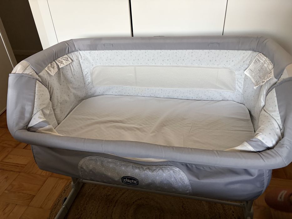 Next to me como novo