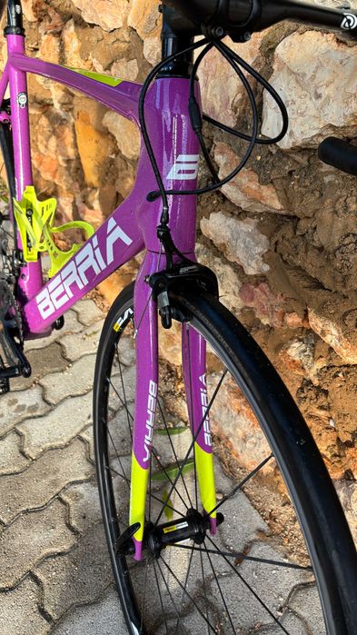 Bicicleta berria (estrada/carbono)