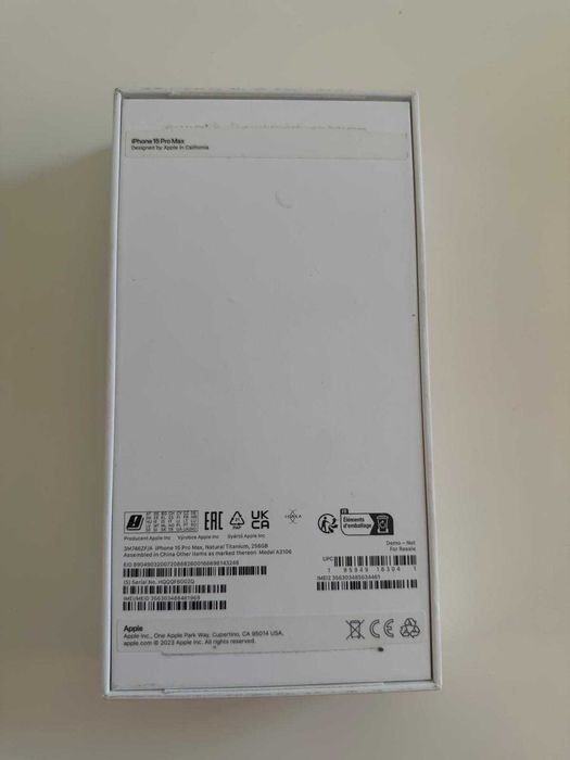 iPhone 15 pro max Natural Titanium 256GB