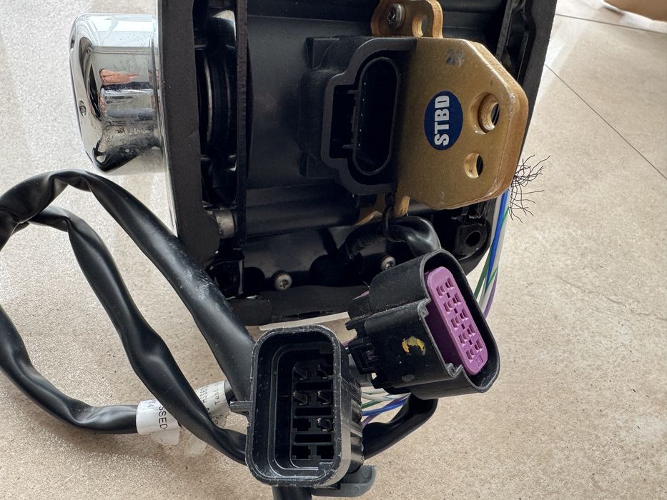 menetka mercruiser podwójna elektroniczna