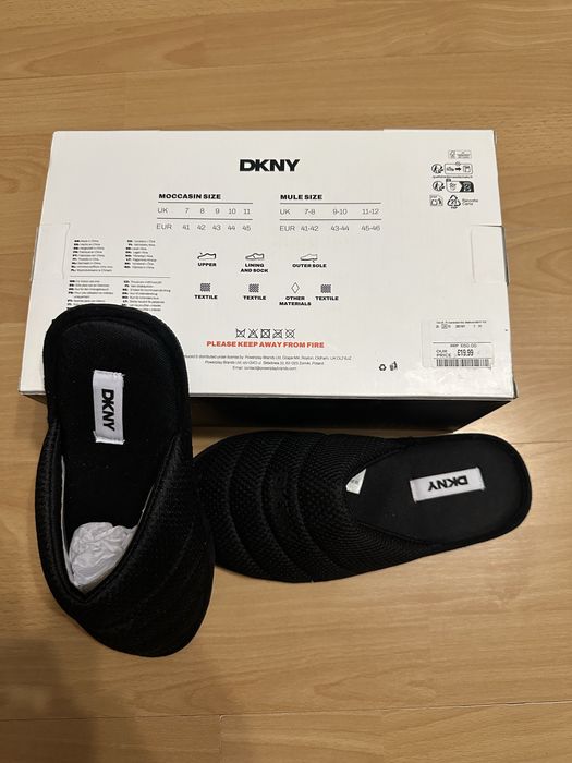 Męskie kapcie DKNY